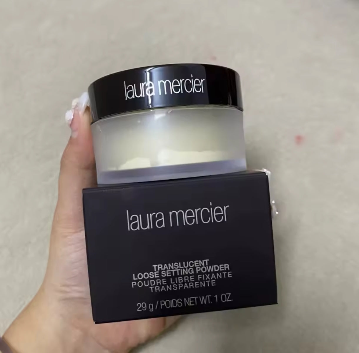 Poudre de maquillage naturelle